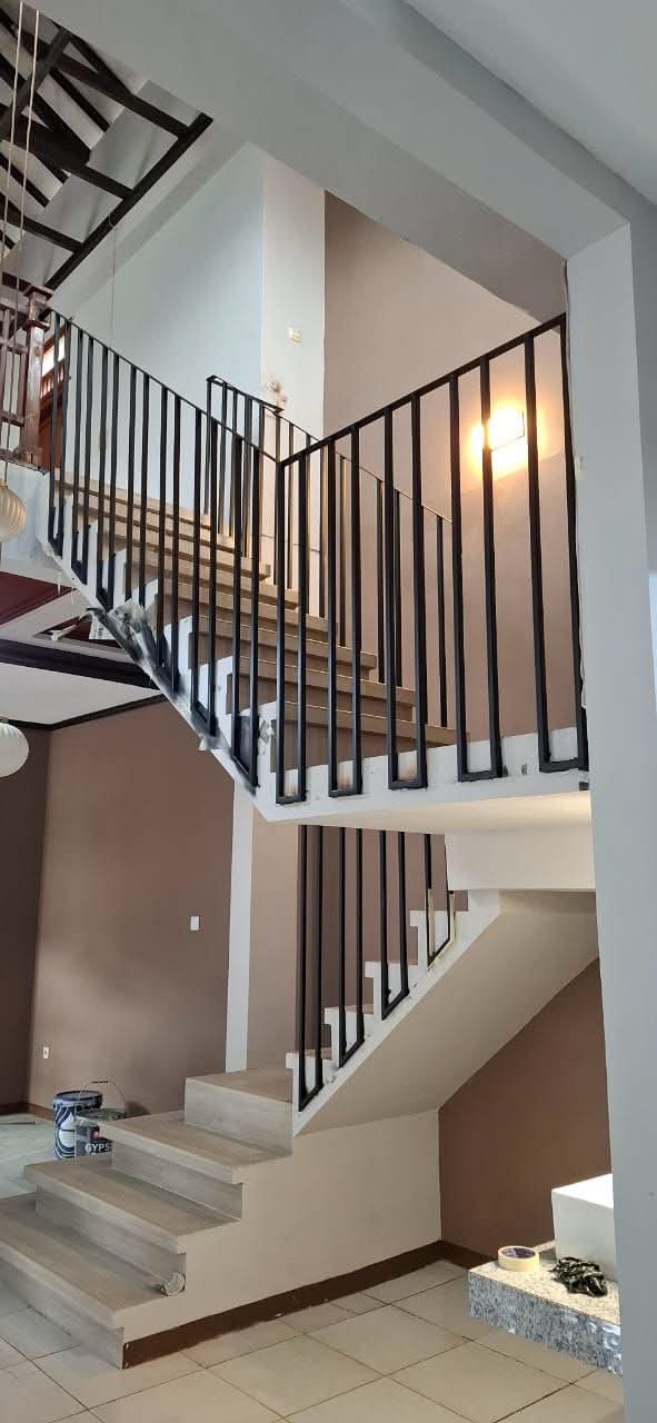 Foto railing tangga